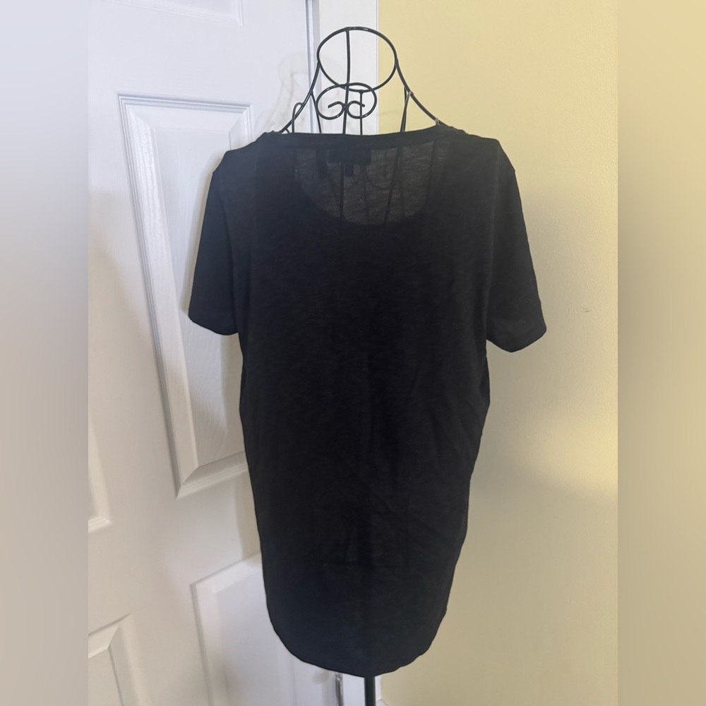 Theory Scoop Neck Basic Black Tee Size Large - Picture 6 of 8